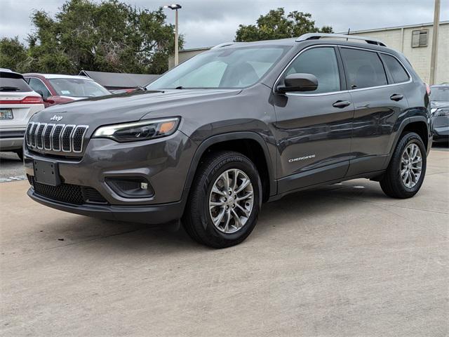 used 2020 Jeep Cherokee car, priced at $15,131