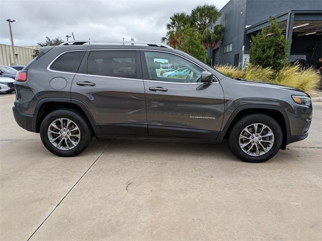 used 2020 Jeep Cherokee car, priced at $15,131