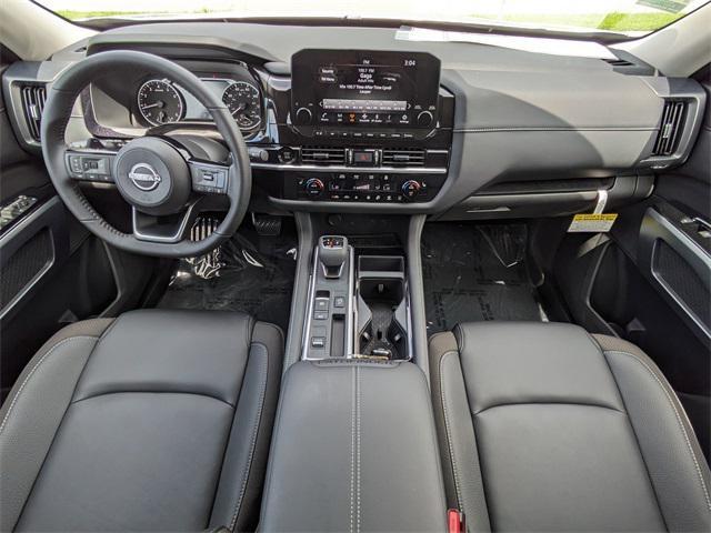 new 2025 Nissan Pathfinder car, priced at $39,859