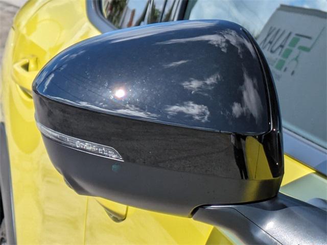 new 2025 Nissan Kicks car, priced at $26,958
