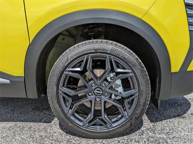 new 2025 Nissan Kicks car, priced at $26,958