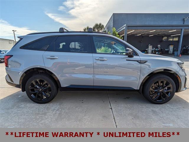 used 2022 Kia Sorento car, priced at $30,752