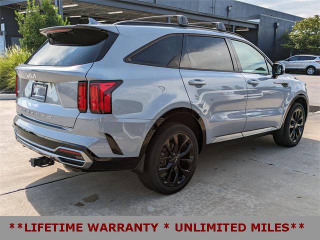 used 2022 Kia Sorento car, priced at $30,752