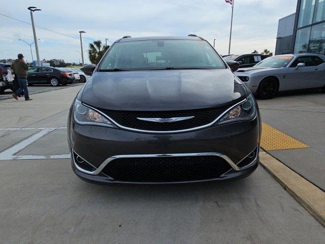 used 2017 Chrysler Pacifica car, priced at $17,991