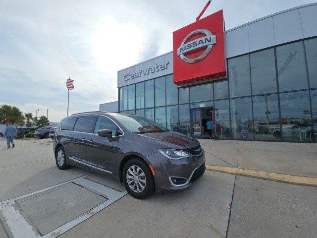 used 2017 Chrysler Pacifica car, priced at $17,991