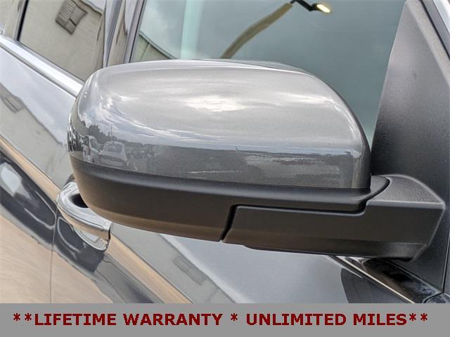 used 2022 Ford Edge car, priced at $19,992