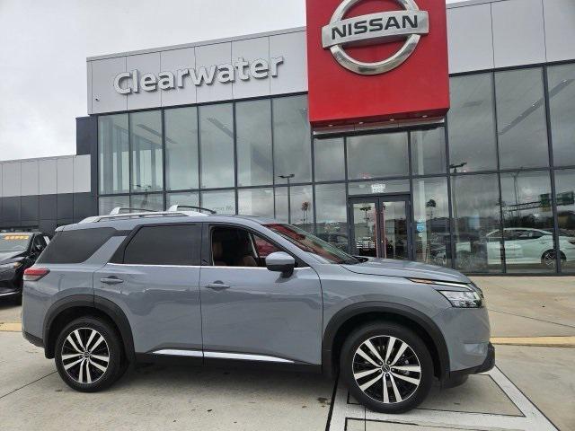 used 2023 Nissan Pathfinder car, priced at $35,991