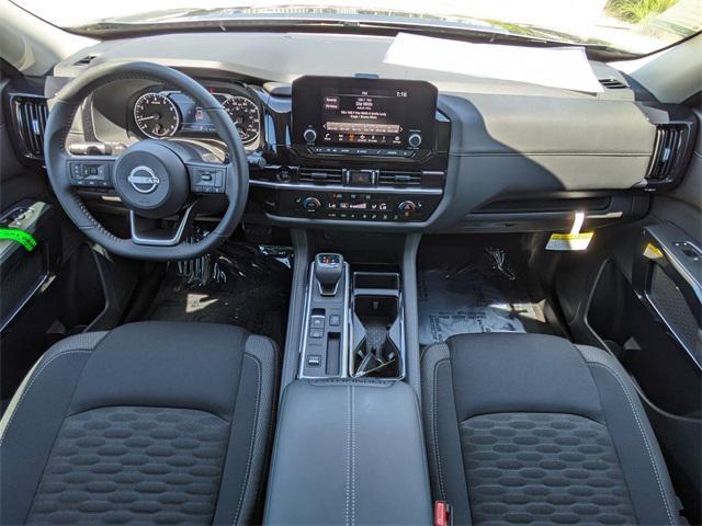 new 2025 Nissan Pathfinder car, priced at $40,043