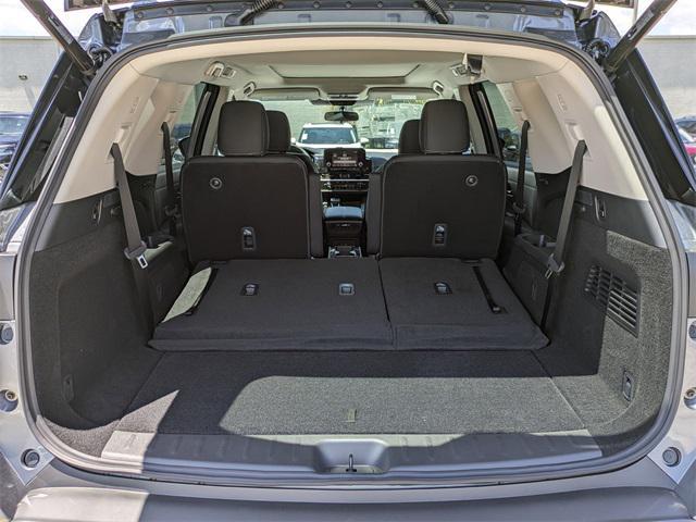 new 2025 Nissan Pathfinder car, priced at $40,043