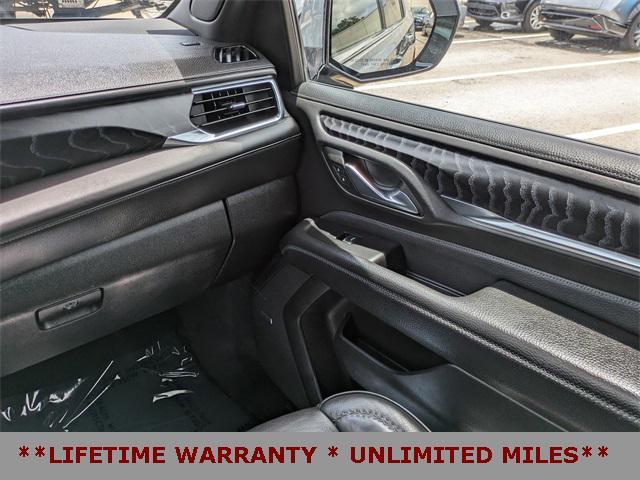 used 2023 GMC Yukon XL car, priced at $54,213