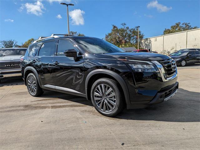 new 2025 Nissan Pathfinder car, priced at $40,782