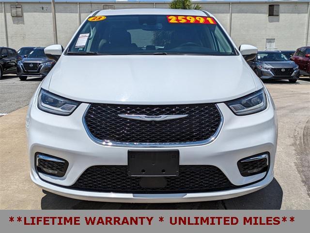 used 2023 Chrysler Pacifica car, priced at $21,584