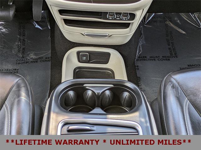 used 2023 Chrysler Pacifica car, priced at $21,584