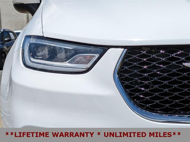 used 2023 Chrysler Pacifica car, priced at $21,584