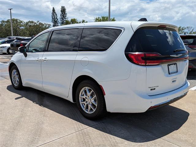 used 2023 Chrysler Pacifica car, priced at $21,584