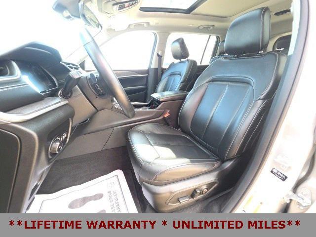 used 2022 Jeep Grand Cherokee L car, priced at $28,992