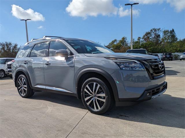 new 2025 Nissan Pathfinder car, priced at $48,398