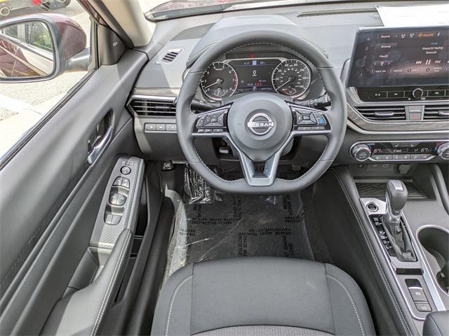 new 2025 Nissan Altima car, priced at $28,818