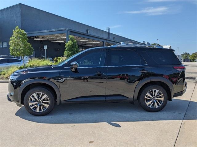 new 2024 Nissan Pathfinder car, priced at $37,304