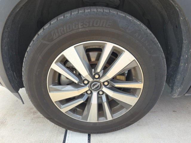 used 2023 Nissan Pathfinder car, priced at $30,571