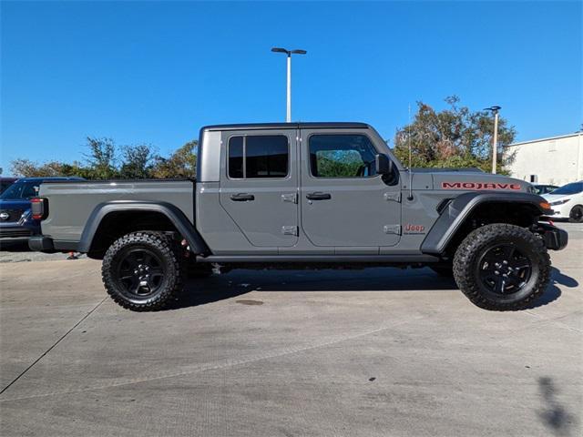 used 2020 Jeep Gladiator car, priced at $32,384