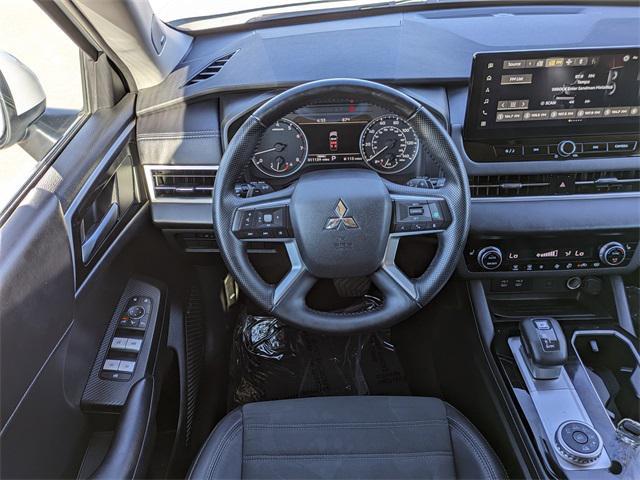 used 2025 Mitsubishi Outlander car, priced at $27,421