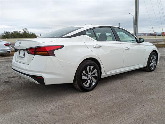 new 2025 Nissan Altima car, priced at $27,008
