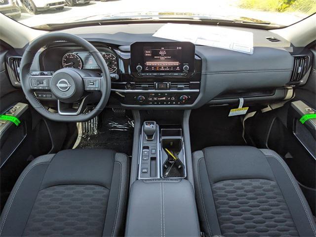 new 2025 Nissan Pathfinder car, priced at $37,611