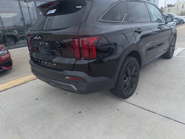used 2022 Kia Sorento car, priced at $23,521
