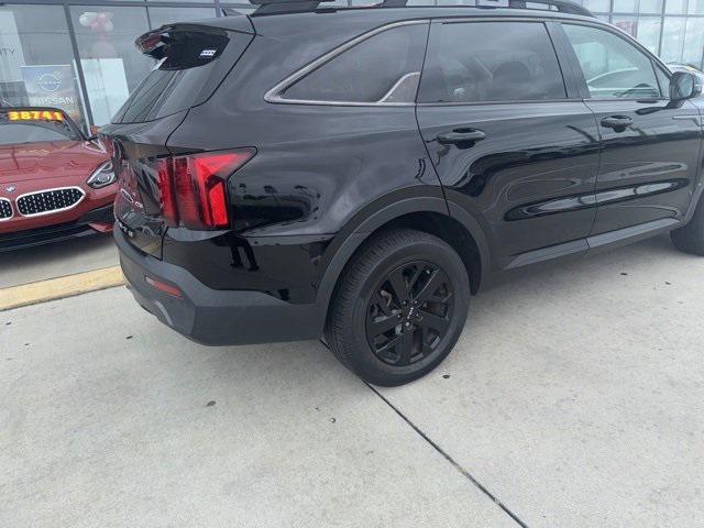 used 2022 Kia Sorento car, priced at $23,521