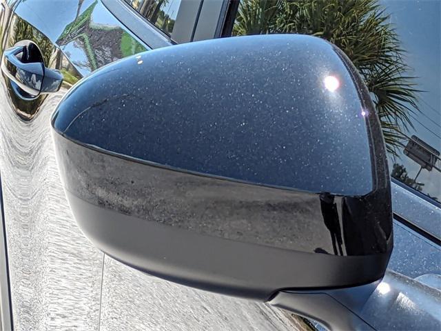 new 2025 Nissan Kicks car, priced at $26,183
