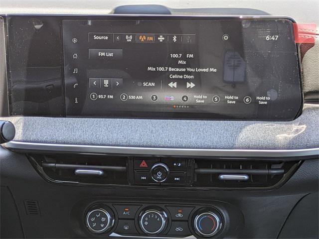 new 2025 Nissan Kicks car, priced at $26,183