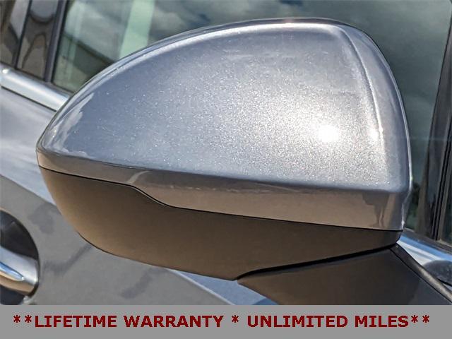 used 2022 Buick Envision car, priced at $19,994