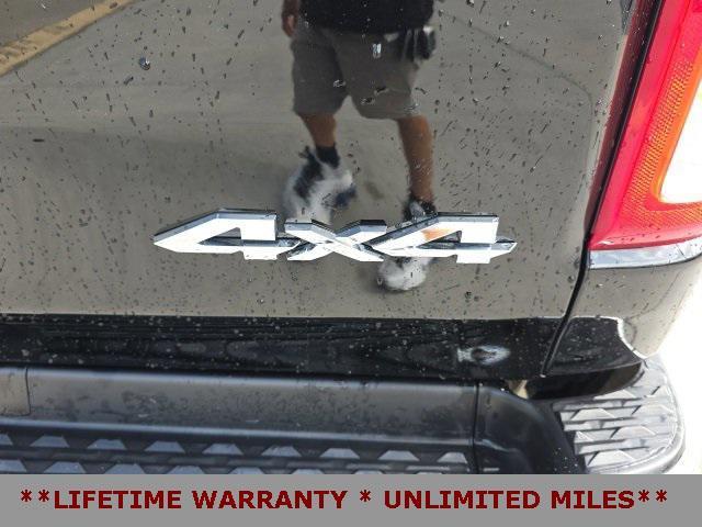 used 2021 Ram 1500 car, priced at $30,000