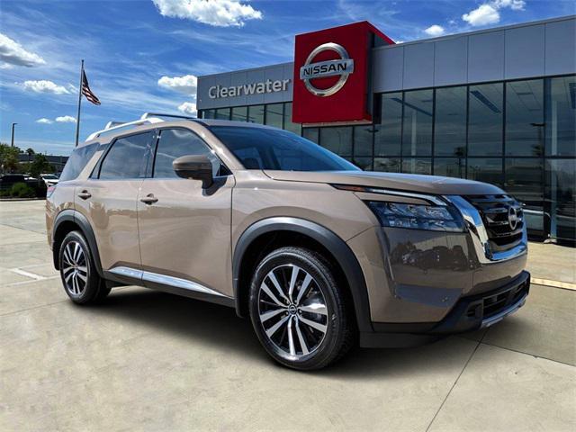 new 2025 Nissan Pathfinder car, priced at $44,558