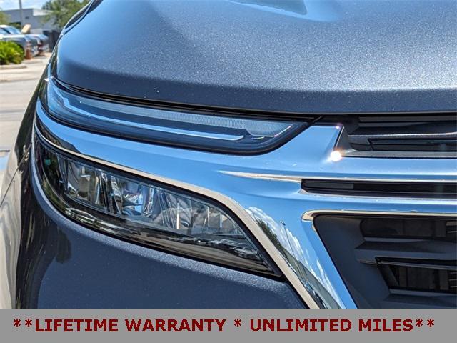 used 2022 Chevrolet Equinox car, priced at $19,573