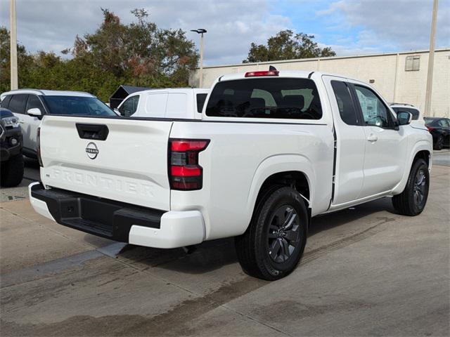 new 2025 Nissan Frontier car, priced at $29,450