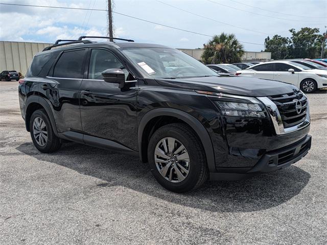 new 2025 Nissan Pathfinder car, priced at $38,689