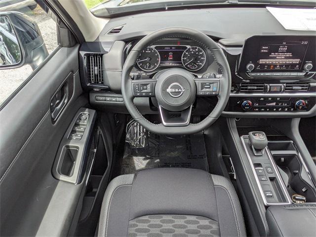 new 2025 Nissan Pathfinder car, priced at $38,689