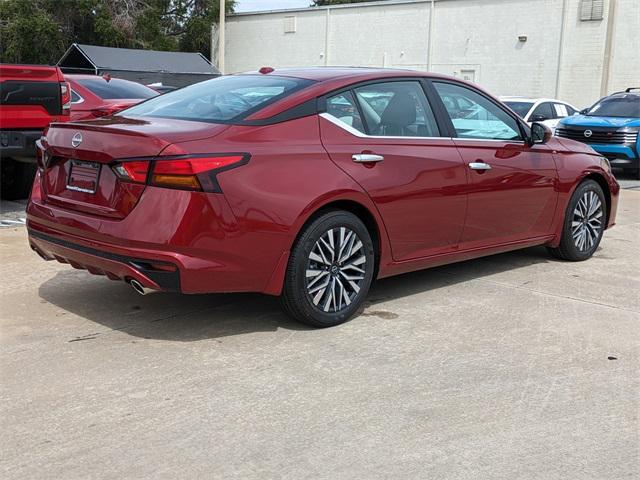 new 2025 Nissan Altima car, priced at $29,726