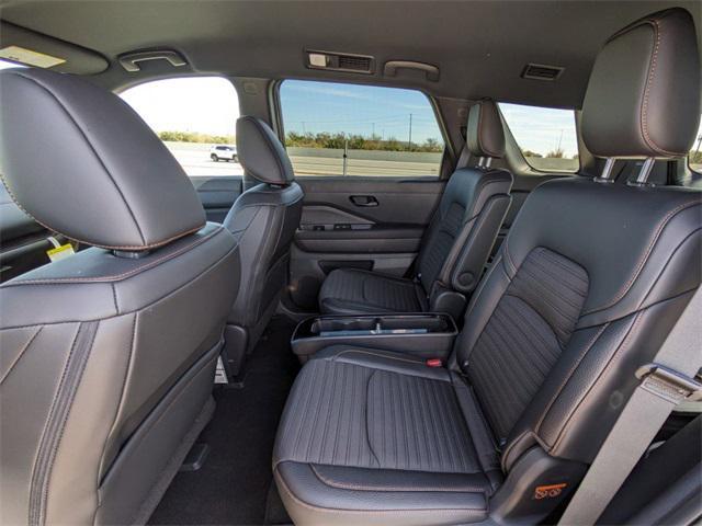 new 2025 Nissan Pathfinder car, priced at $42,471