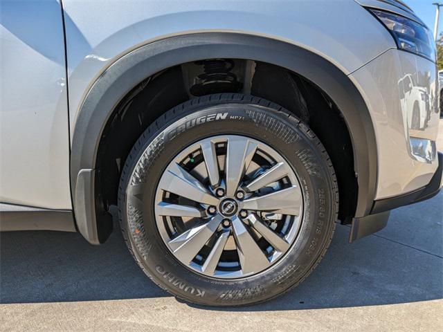 new 2025 Nissan Pathfinder car, priced at $40,007