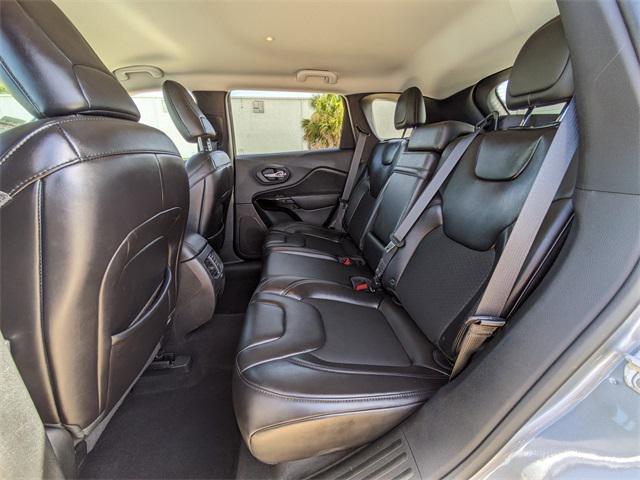 used 2019 Jeep Cherokee car, priced at $15,731