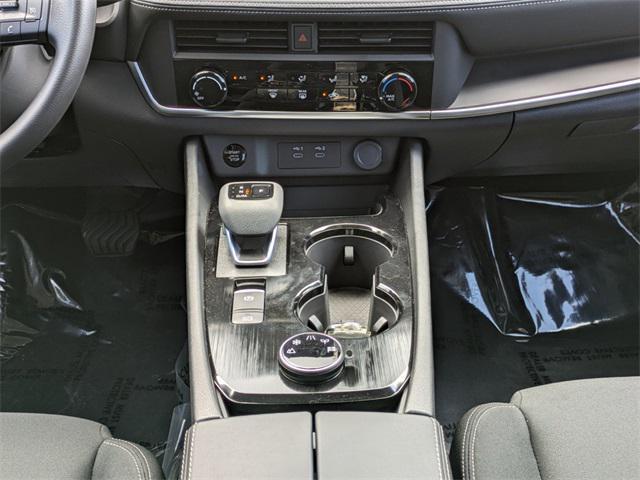 new 2025 Nissan Rogue car, priced at $31,906