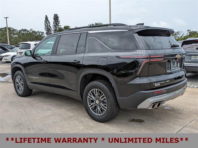 used 2024 Chevrolet Traverse car, priced at $40,992