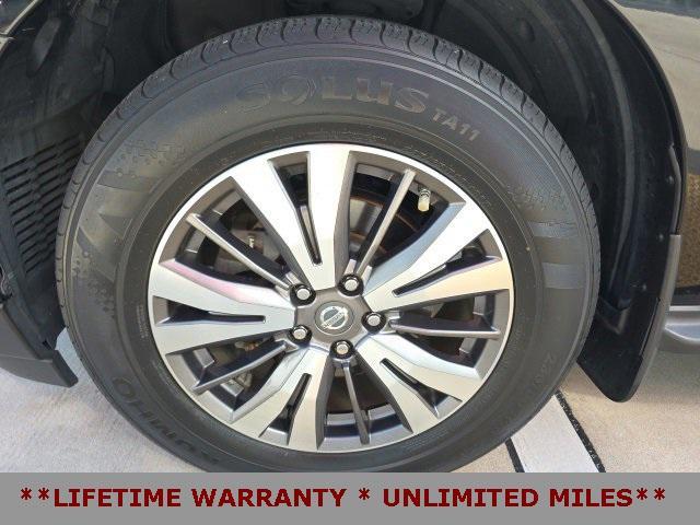 used 2017 Nissan Pathfinder car, priced at $11,211