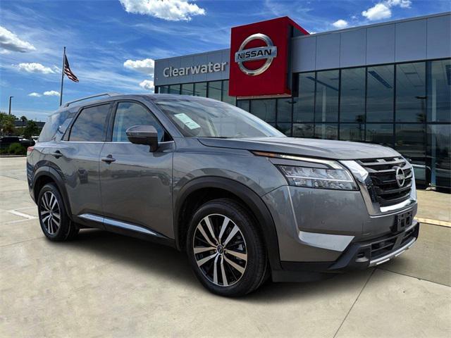 used 2023 Nissan Pathfinder car, priced at $32,922