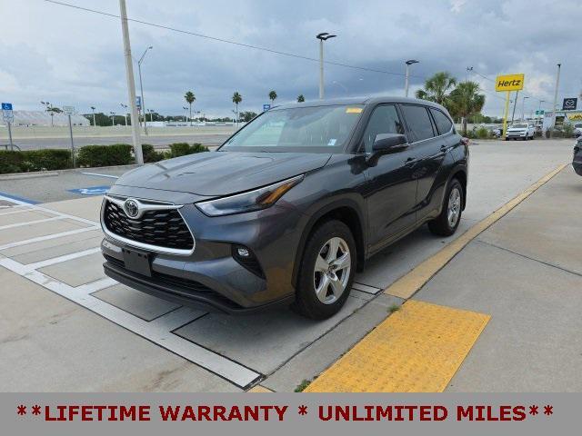 used 2022 Toyota Highlander car, priced at $29,782