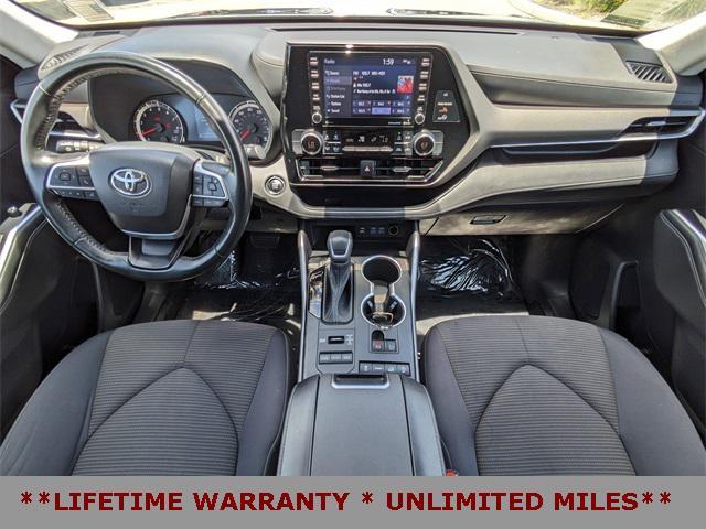 used 2022 Toyota Highlander car, priced at $28,995