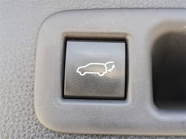 used 2022 Toyota Highlander car, priced at $28,992